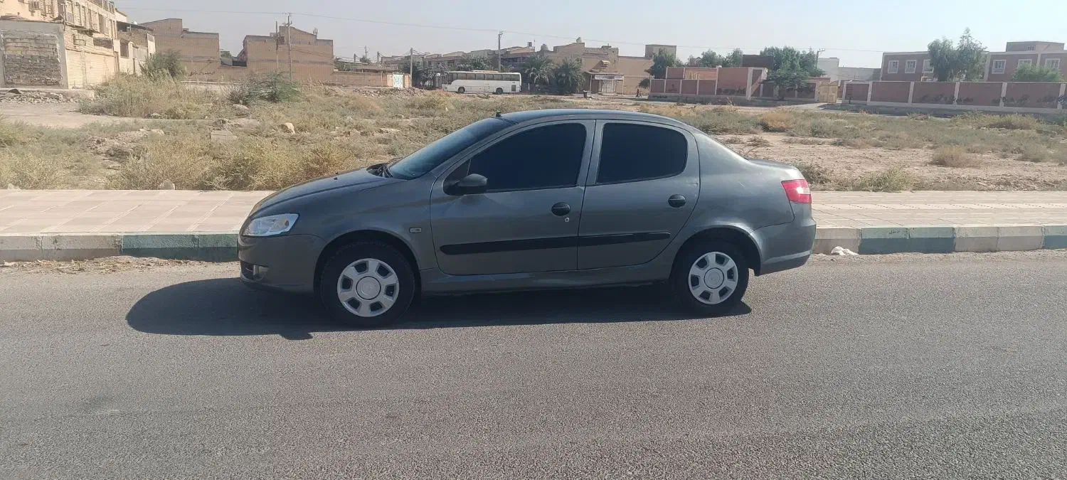 رانا93 تقریباً دوررنگ|خودرو سواری و وانت|اهواز, فاز ۲ پادادشهر|دیوار