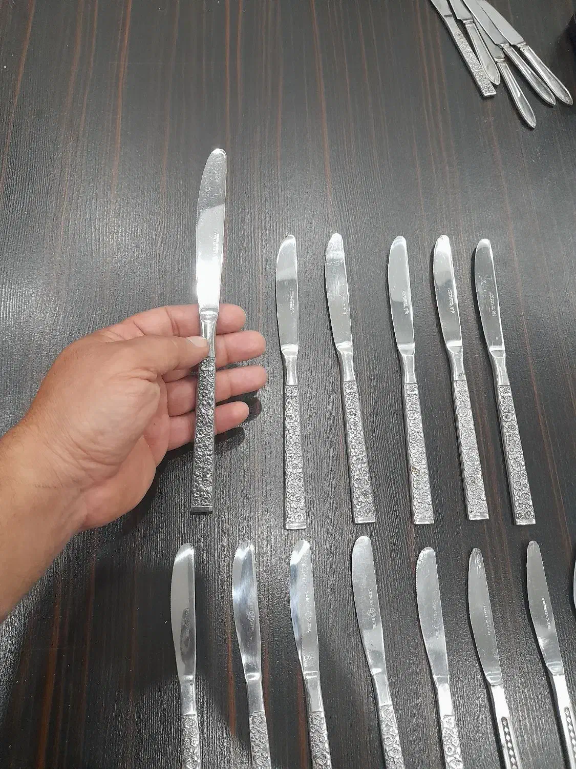 چاقو استیل اتیغه|ظروف پخت‌وپز|آستانه اشرفیه, |دیوار