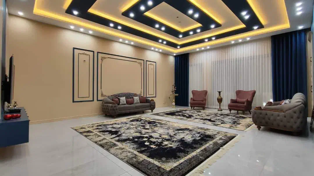 اجاره باغ با استخر داخل در غرب بدون پیش پرداخت|اجارهٔ کوتاه‌مدت ویلا و باغ|تهران, بوستان چیتگر|دیوار