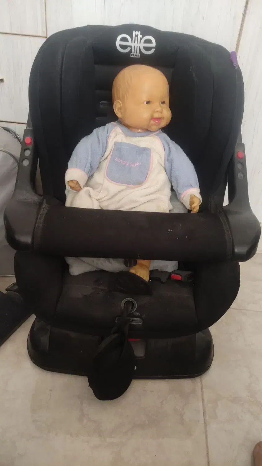 صندلی ماشین|تخت و صندلی بچه|ساوه, |دیوار