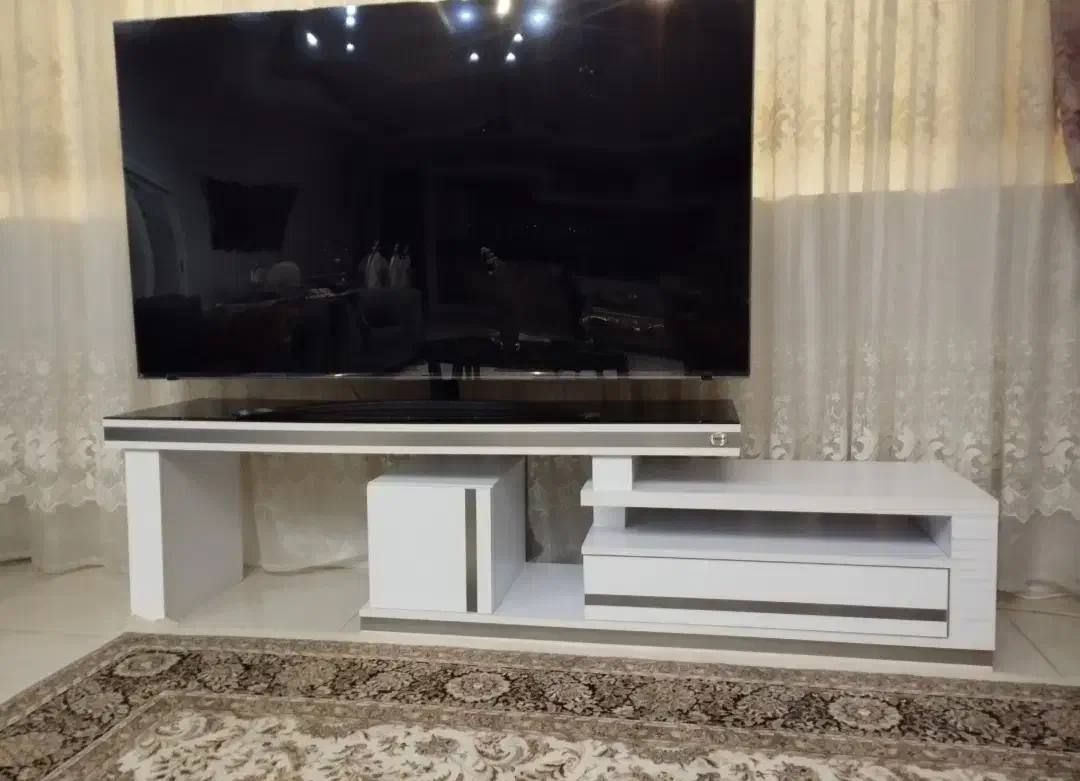 مبل راحتی ....|مبلمان خانگی و میز عسلی|کرمانشاه, |دیوار