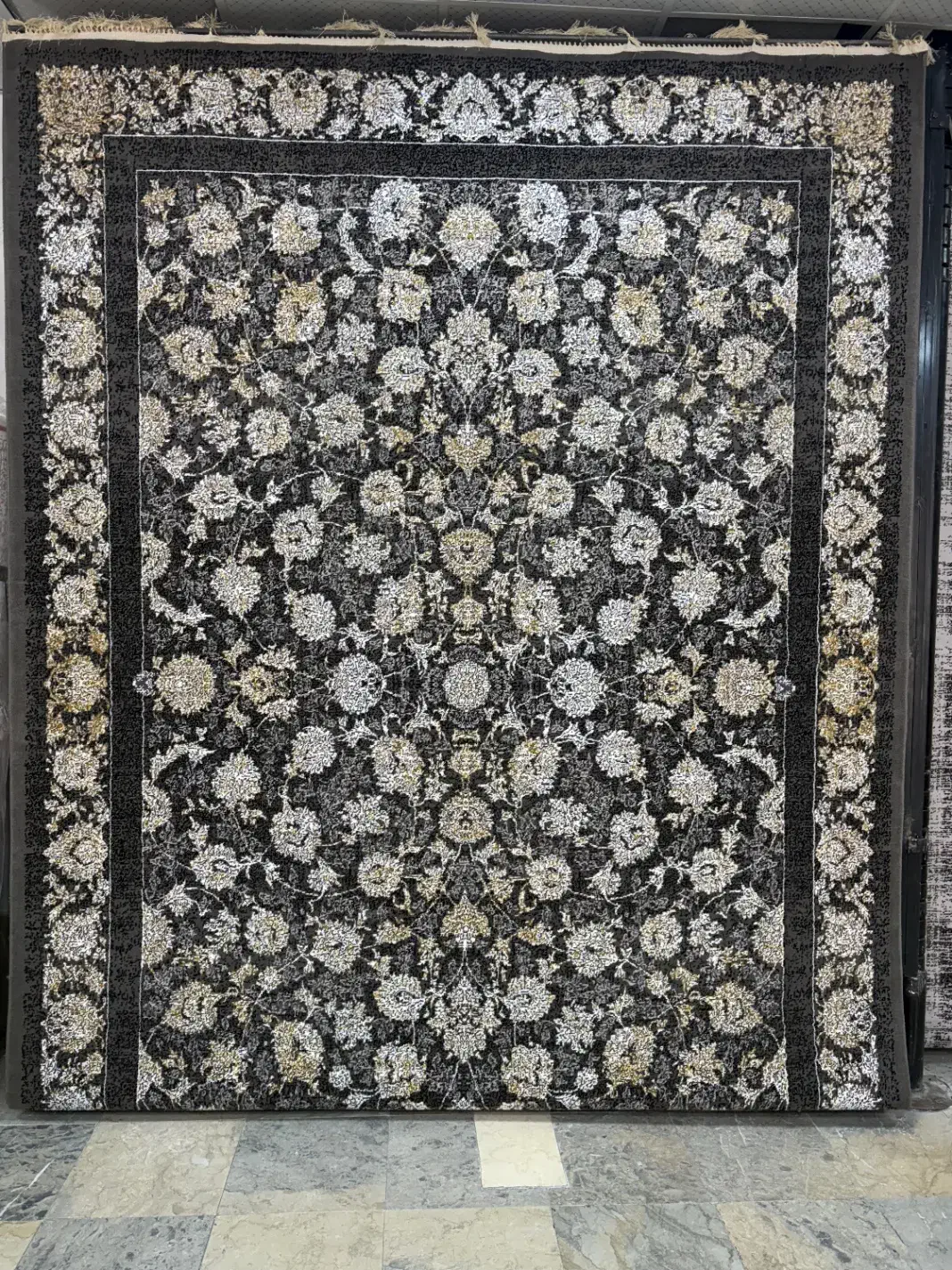 فرش نسیم ۱۲متری کد ۶۴۶۷۸۴ همه سایز نو اقتصادی|فرش|تهران, نعمت‌آباد|دیوار