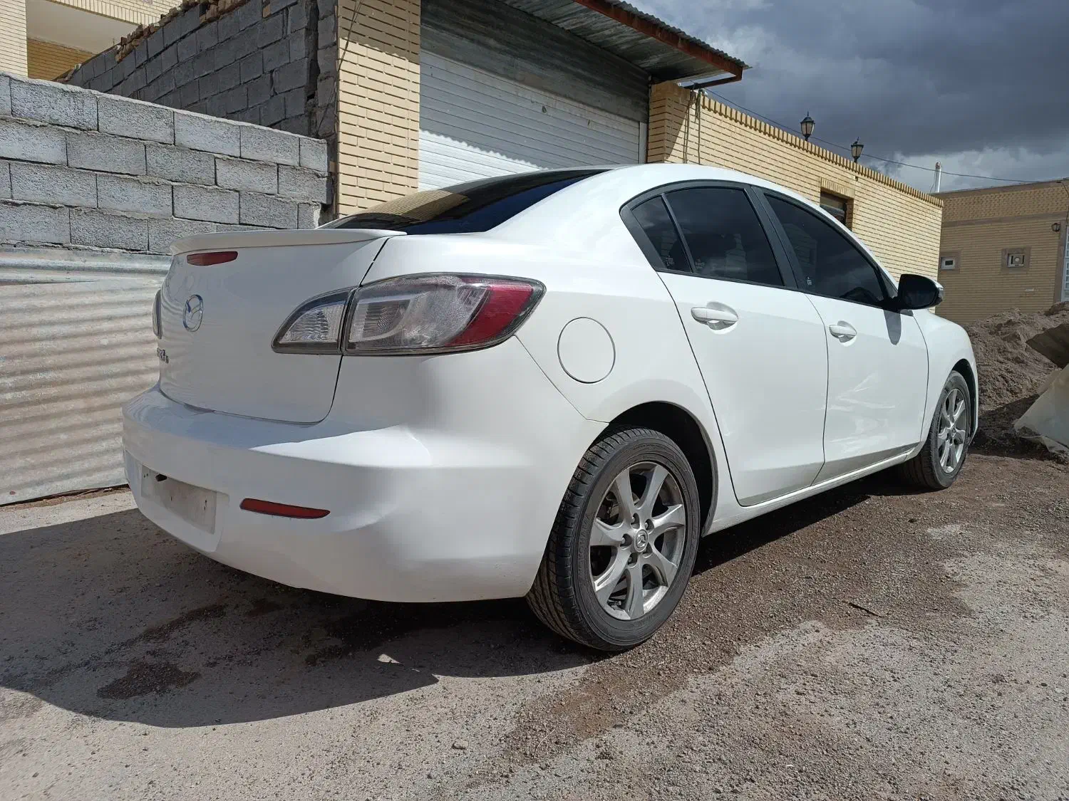 مزدا 3نیو مدل 89|خودرو سواری و وانت|شهر بابک, |دیوار