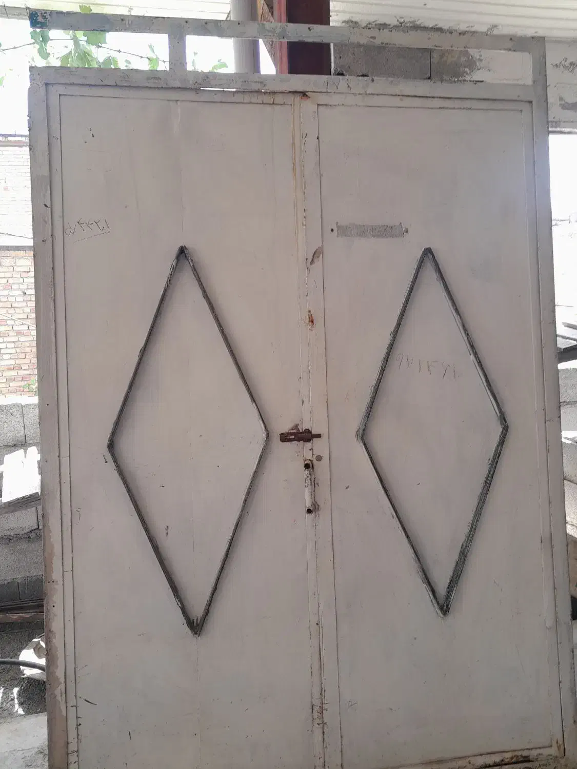 درب حیاط|مصالح و تجهیزات ساختمان|سنندج, |دیوار