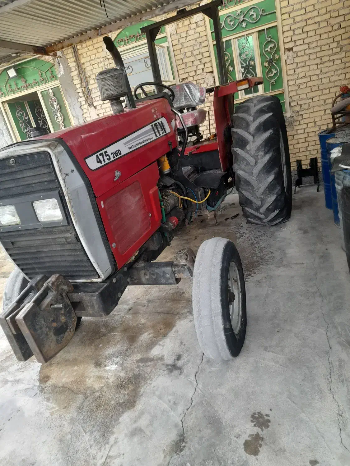 تراکتور مدل ۹۳ تمیز|خودرو سنگین|بهبهان, |دیوار