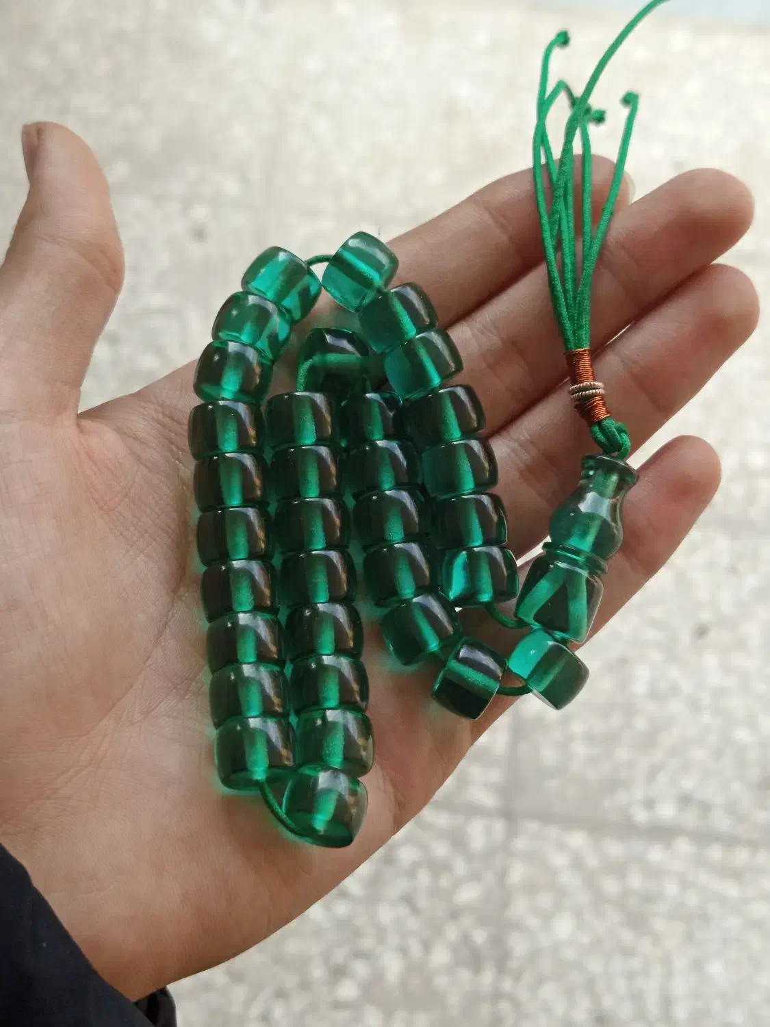 تسبیح سندلوس|جواهرات|قم, شاه احمد قاسم|دیوار