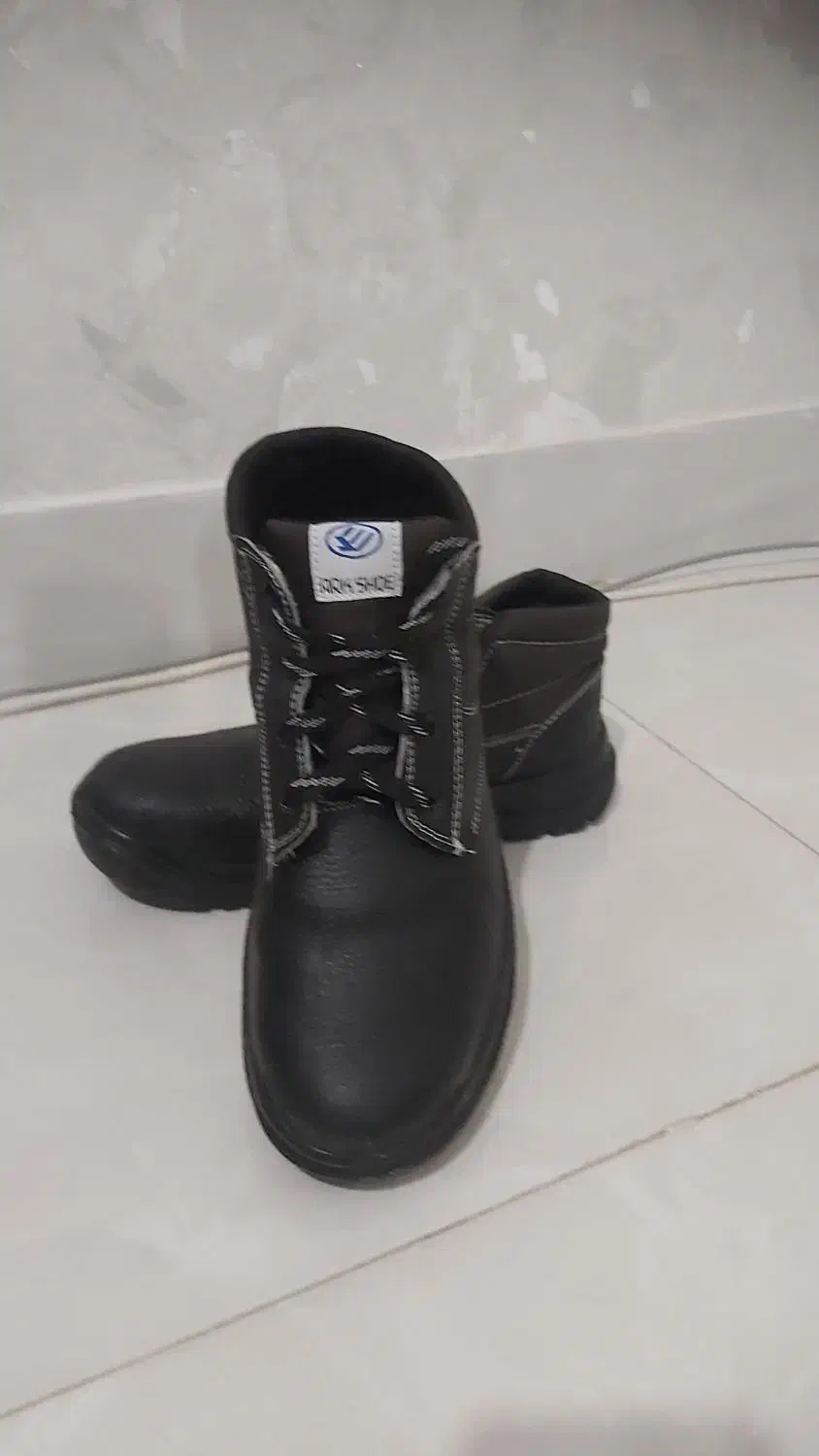 کفش ایمنی|کیف، کفش، کمربند|اهر, |دیوار