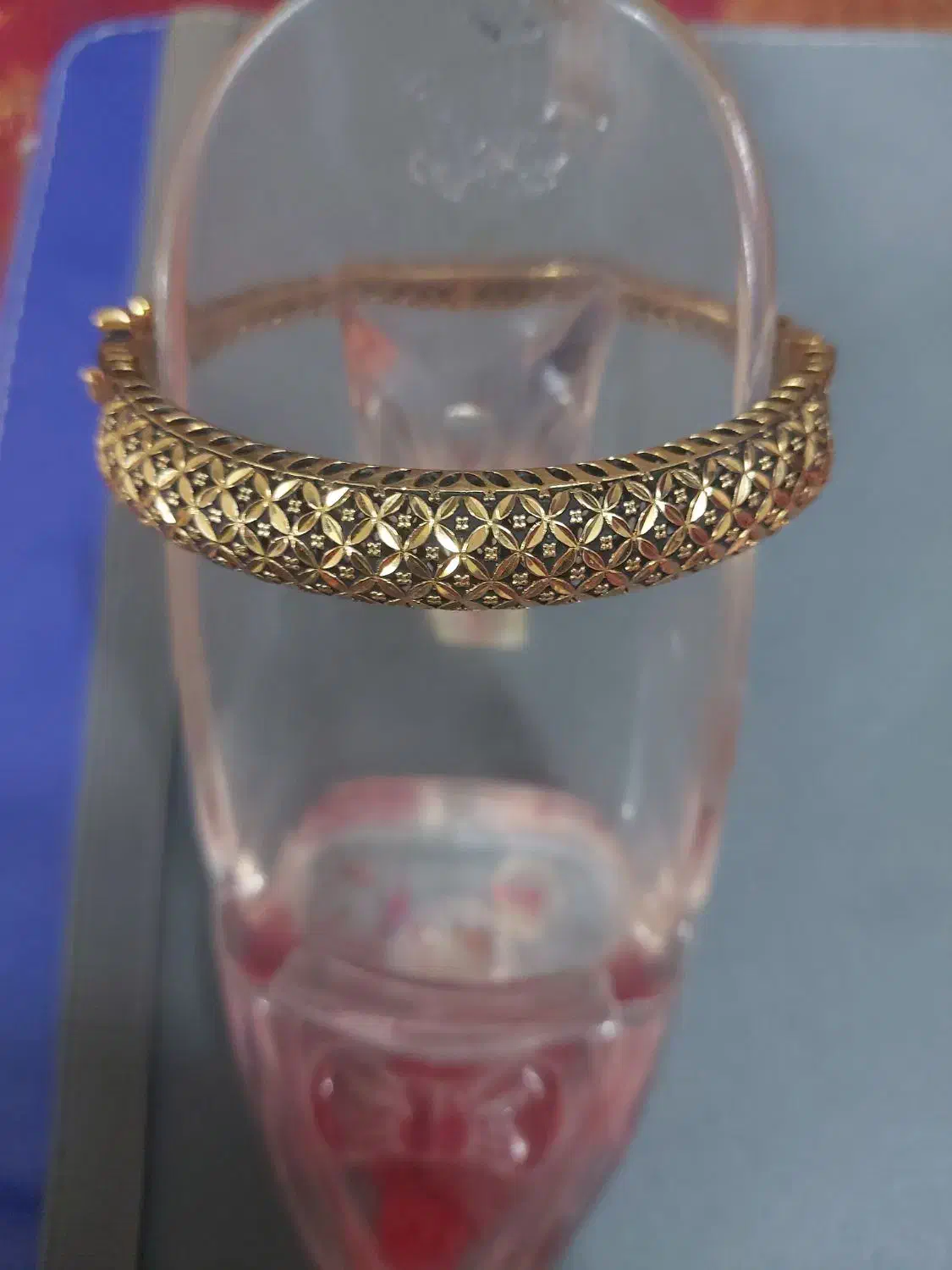 یک عدد دستبند طلا قفل دار بسیار زیبا|جواهرات|اراک, |دیوار