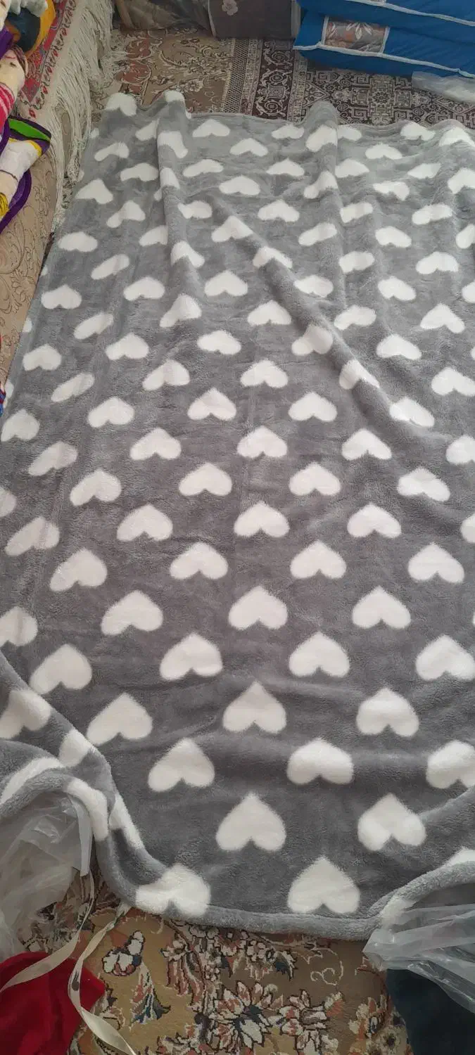 پتو رو تختی رو فرشی دوشک حوله|رختخواب، بالش، پتو|ماهدشت, |دیوار