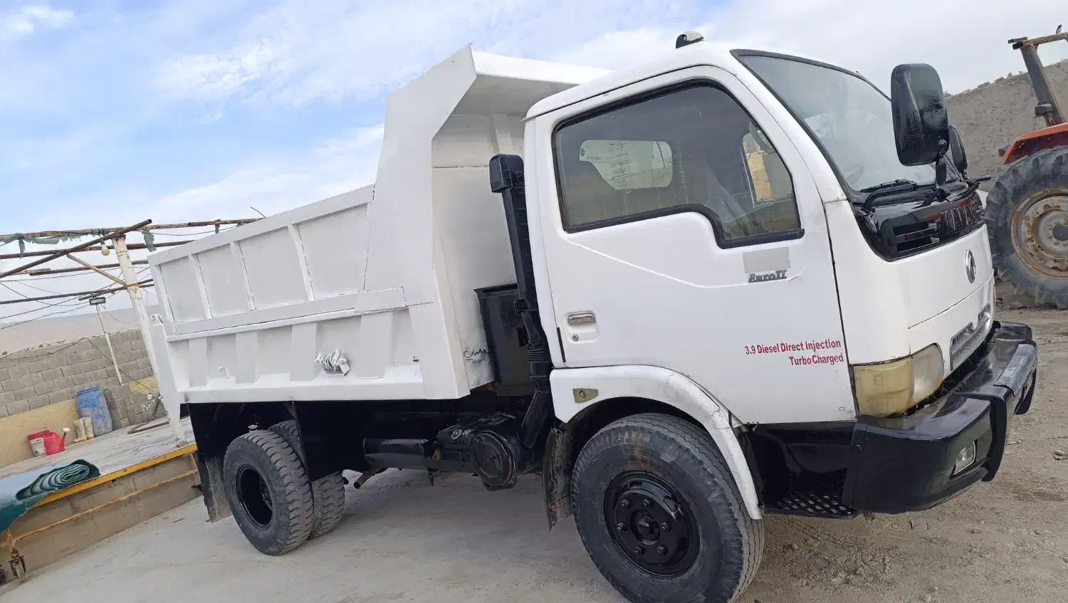 کاویان 6تن کمپرسی بدون رنگ بدون خرج|خودرو سنگین|شیراز, عفیف‌آباد|دیوار