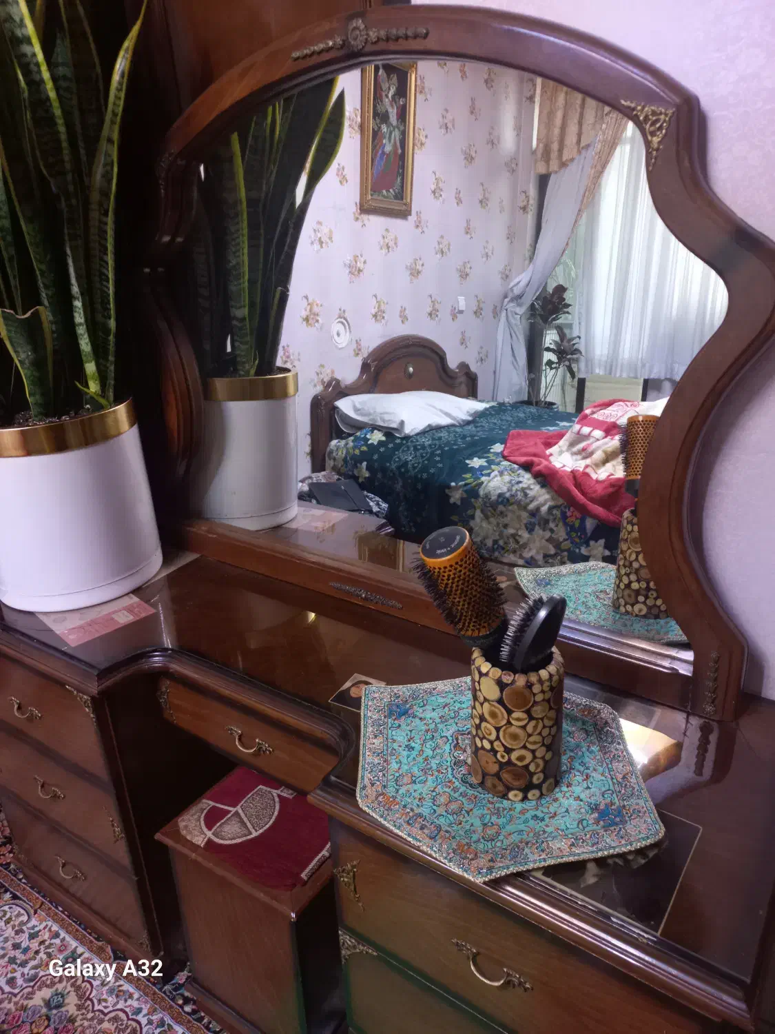 سرویس خواب دونفره چوب|تخت و سرویس خواب|تهران, زیبادشت|دیوار