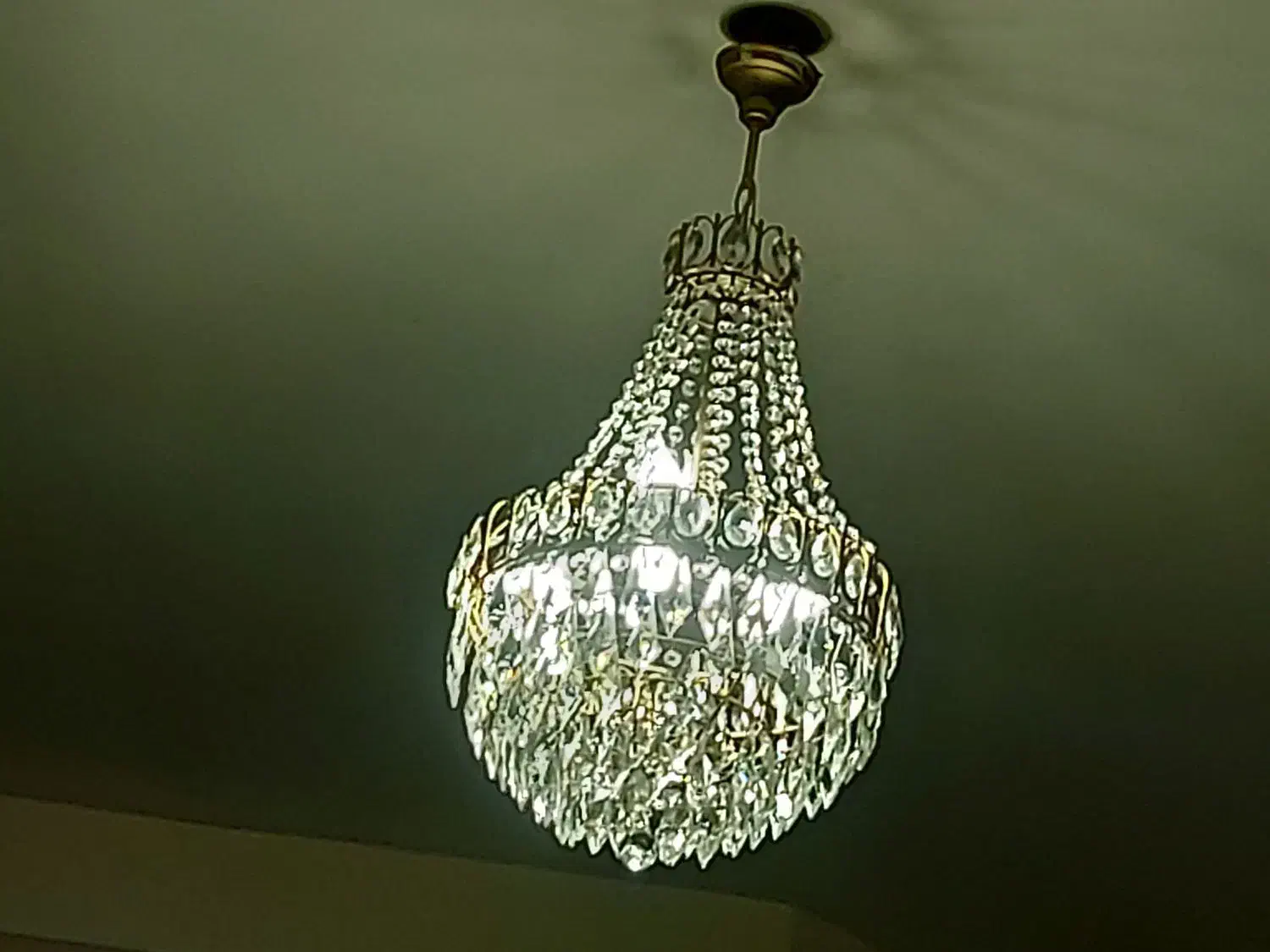 لوستر شیشه ای|لوستر و چراغ آویز|تبریز, |دیوار