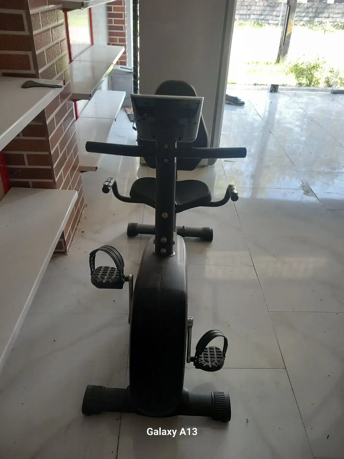 دوچرخه ثابت ورزشی|تجهیزات ورزشی|رشت, پسیخان|دیوار