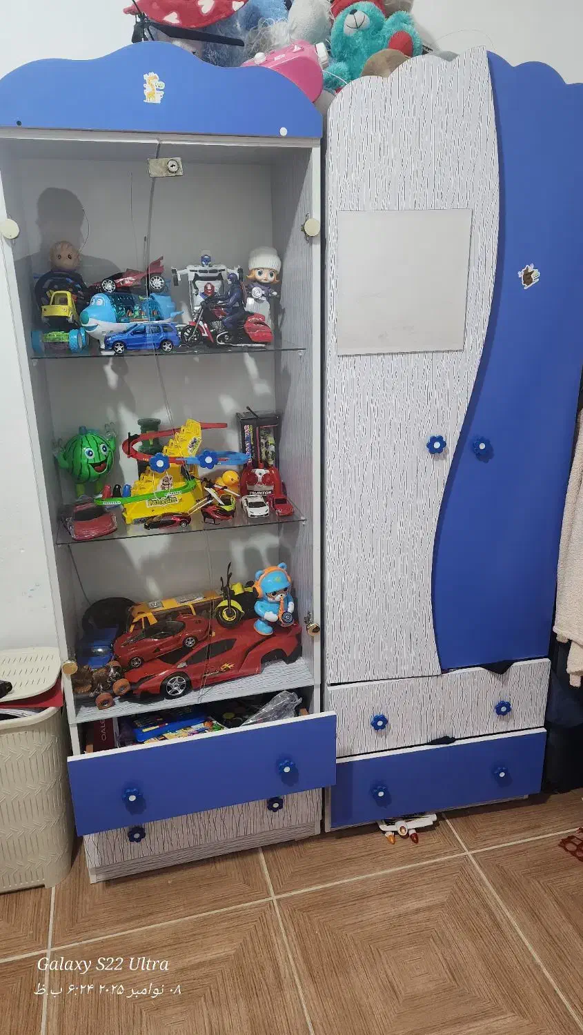 تخت و کمد و کتابخانه نوجوان|تخت و سرویس خواب|رفسنجان, |دیوار