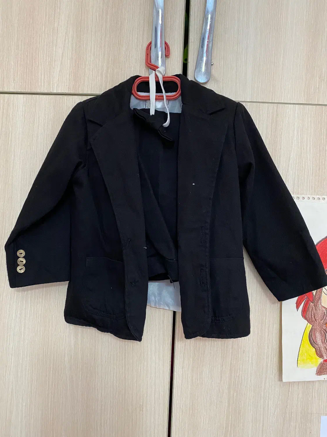 ست کت و شلوار به همراه پیراهن و پاپیون و کفشمجلسی|کفش و لباس بچه|نوشهر, |دیوار