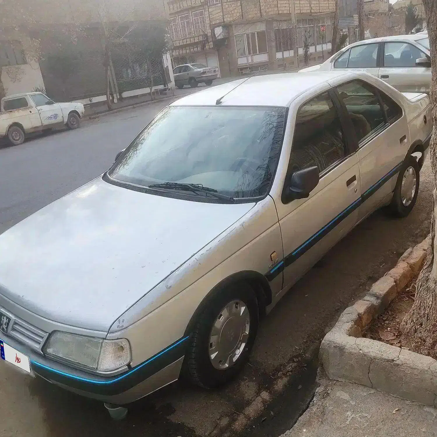 پژو ۴۰۵|خودرو سواری و وانت|قم, ولیعصر|دیوار