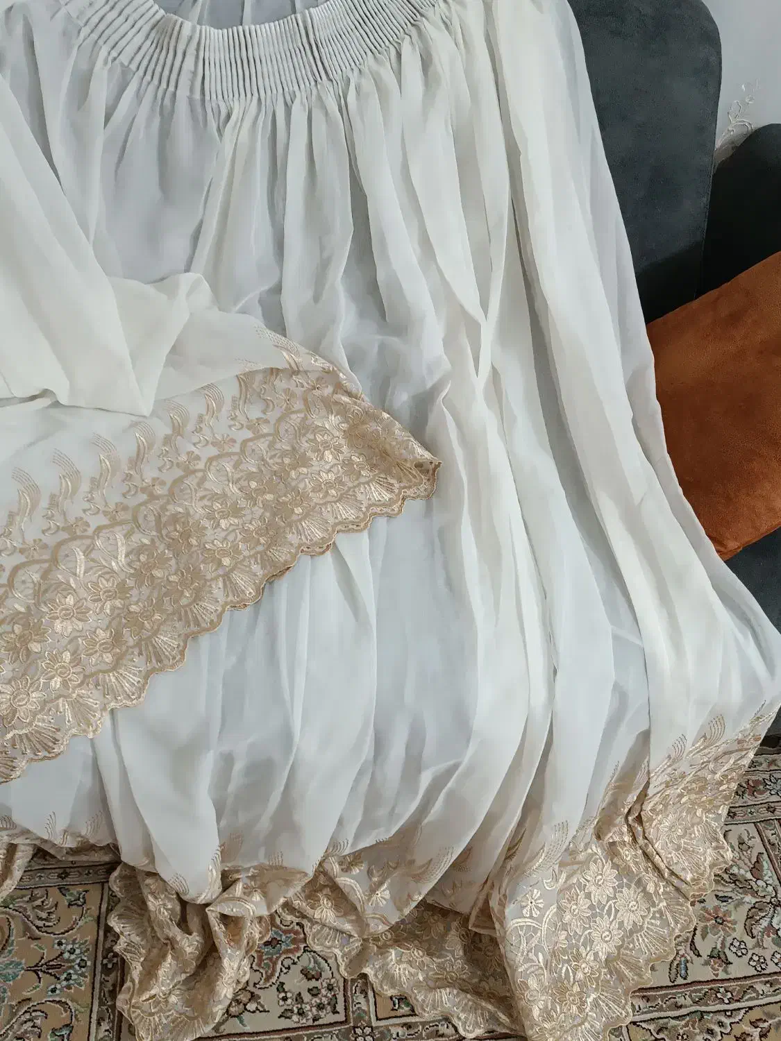 پرده حریر سفید|پرده، رانر، رومیزی|قم, باغ کرباسی|دیوار