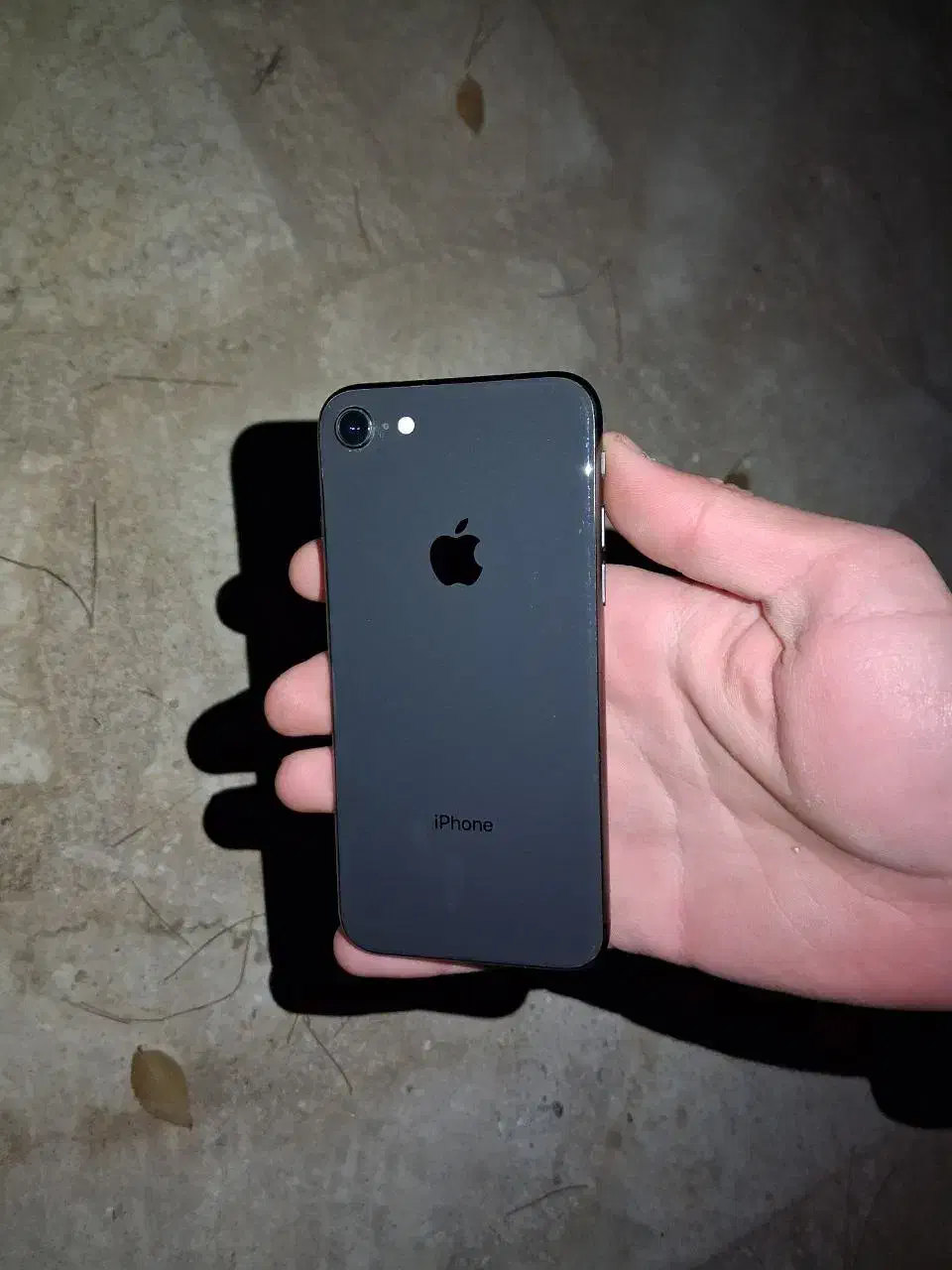 آیفون 8 تمیز|موبایل|شهرضا, |دیوار