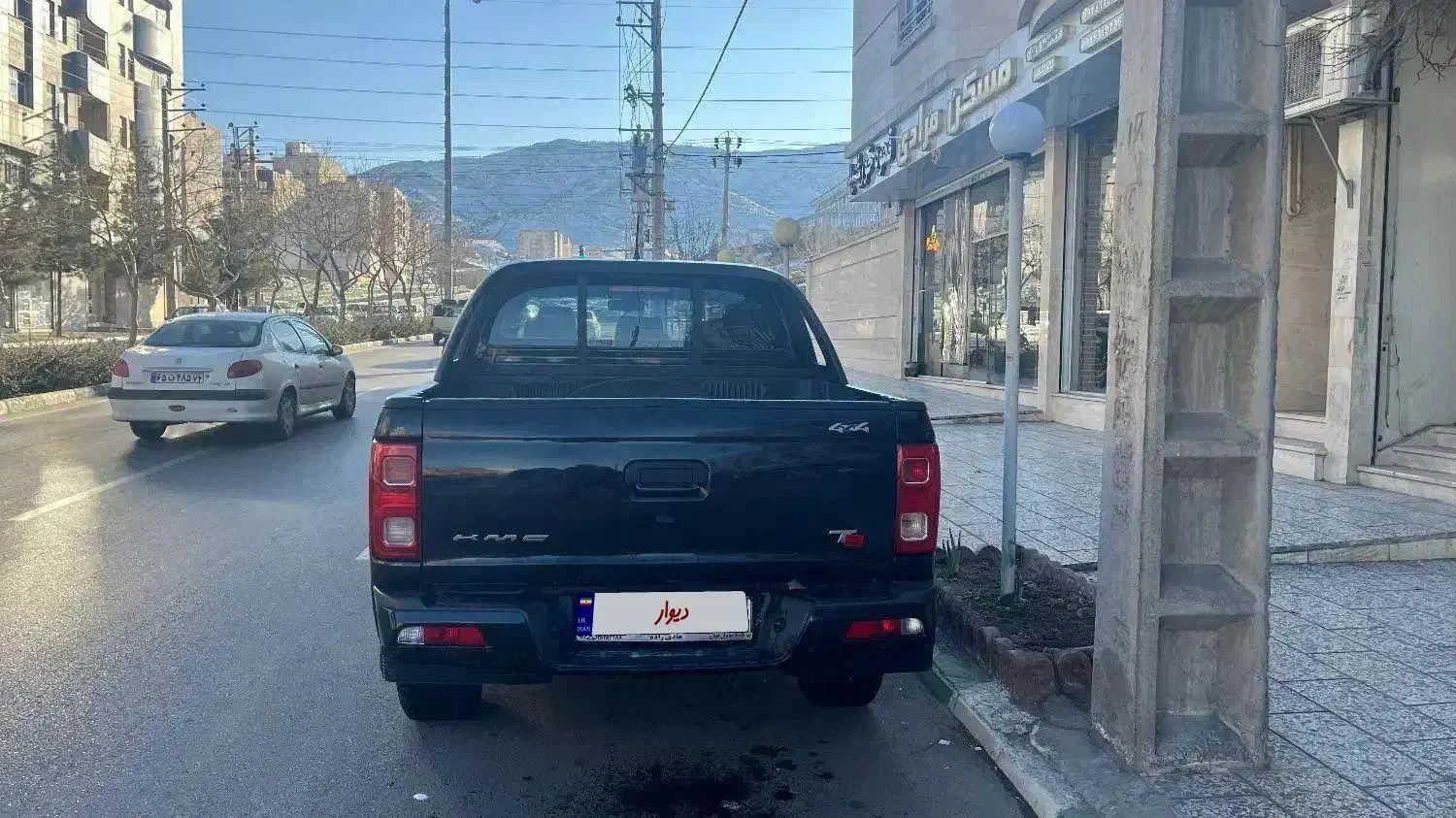 1402 کم کار Kmc t8|خودرو سواری و وانت|مشهد, شهرآرا|دیوار