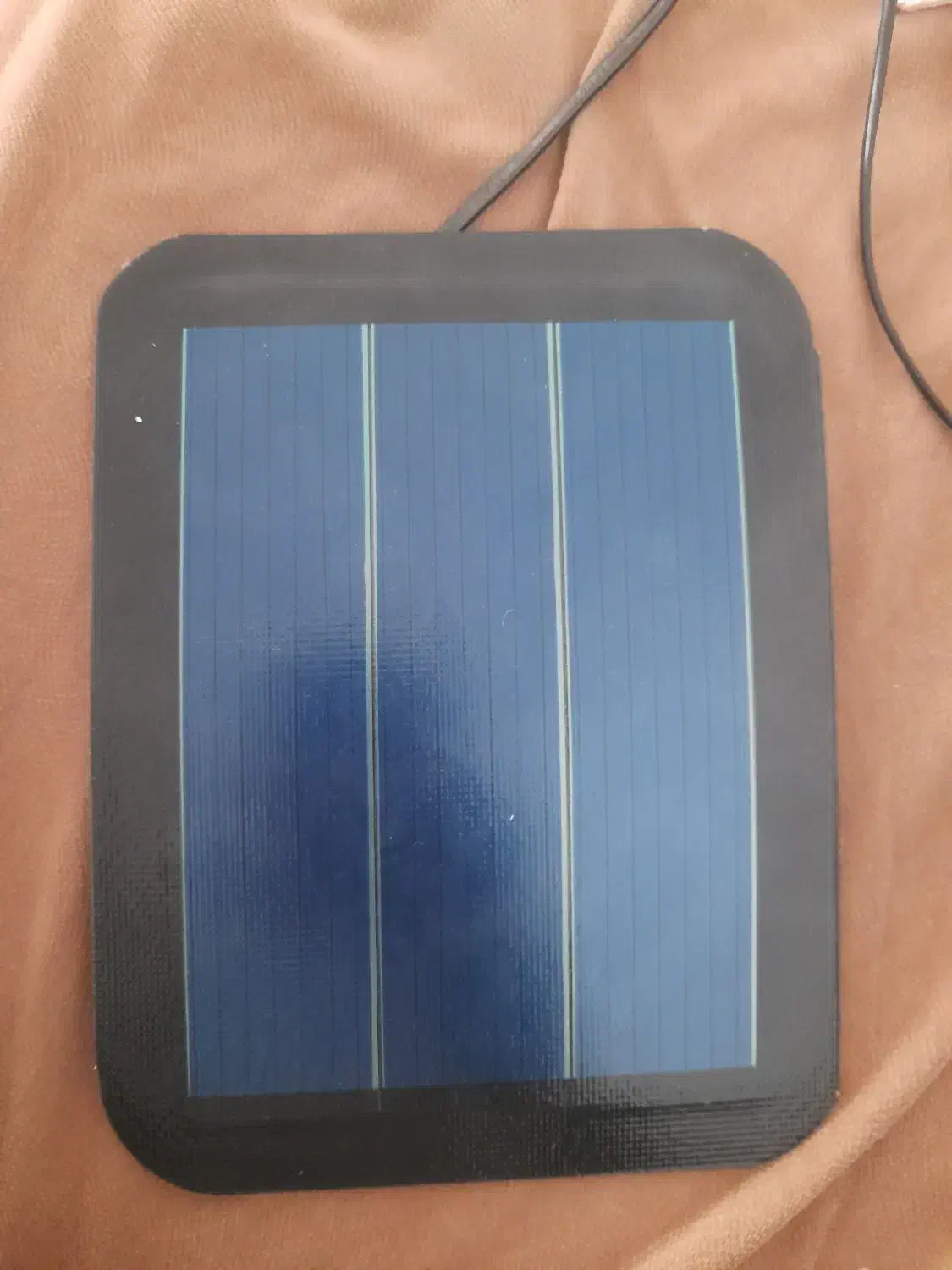 پاور بانک خورشیدی|کوهنوردی و کمپینگ|گرمسار, |دیوار