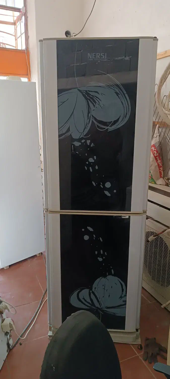 یخچال فریزر بدون برفک نرسی تمیز سالم|یخچال و فریزر|سیمین شهر, |دیوار