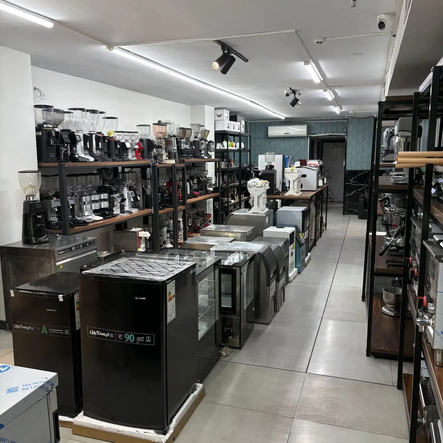 یخساز صنعتی ایتالیایی و چینی کارکرده و آکبند|کافیشاپ و رستوران|تهران, سازمان آب|دیوار