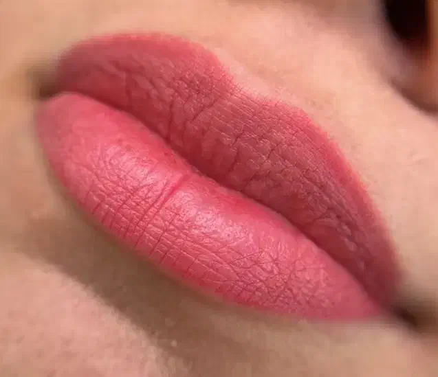 تعدادی مدل برای انجام شیدینگ لب و ابرو نیازمندیم|خدمات آرایشگری و زیبایی|بابلسر, |دیوار