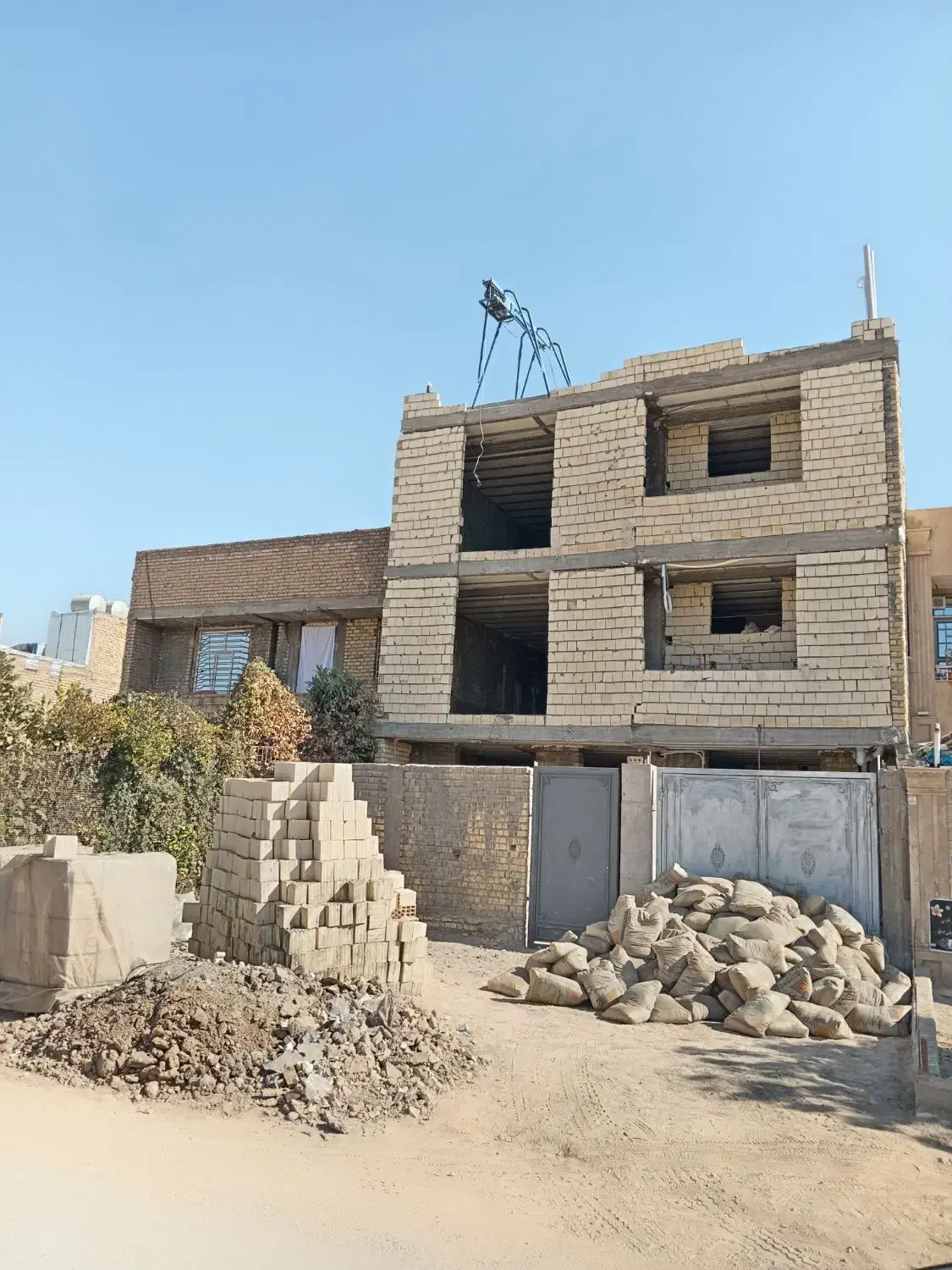 فروش واحد 100متری شهرک گلها|فروش آپارتمان|شیراز, شهرک گلها|دیوار