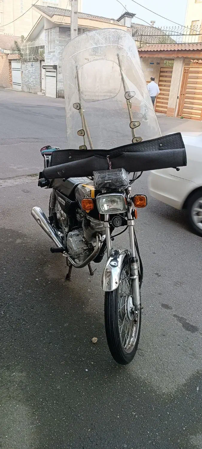 هندا ۱۲۵سالم|موتورسیکلت|رشت, فلسطین|دیوار