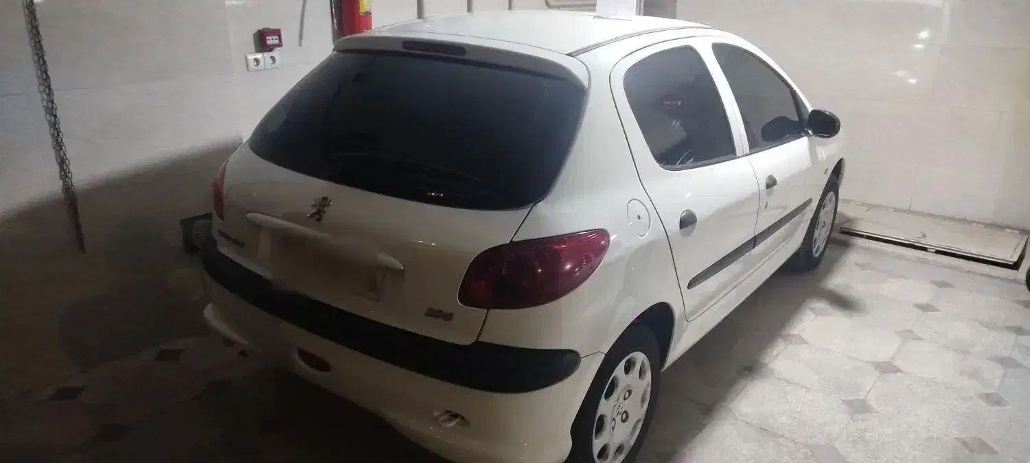 206تیپ دو|خودرو سواری و وانت|همدان, |دیوار