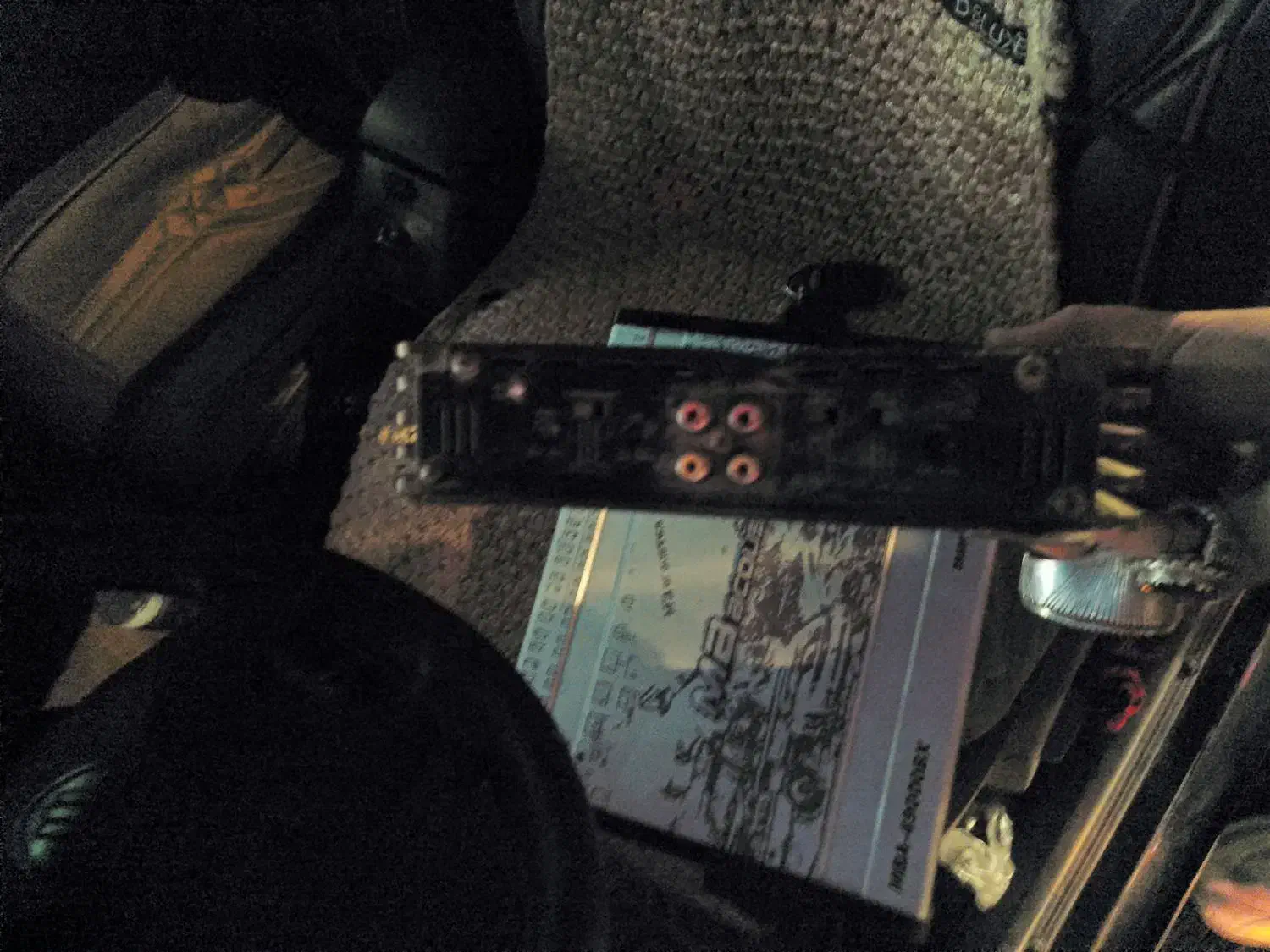 دو عدد آمپ 4خروجی و 2خروجی|صوتی و تصویری|مشهد, شیرودی|دیوار