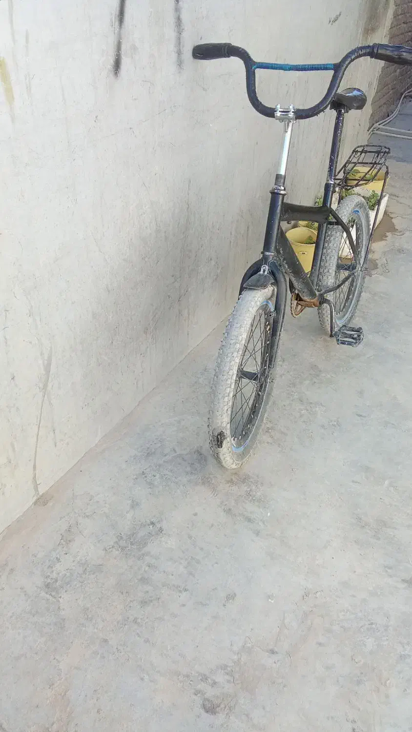 سلام یک عدد دوچرخه 20هست هم چیز سالم|دوچرخه، اسکیت، اسکوتر|سراوان, |دیوار