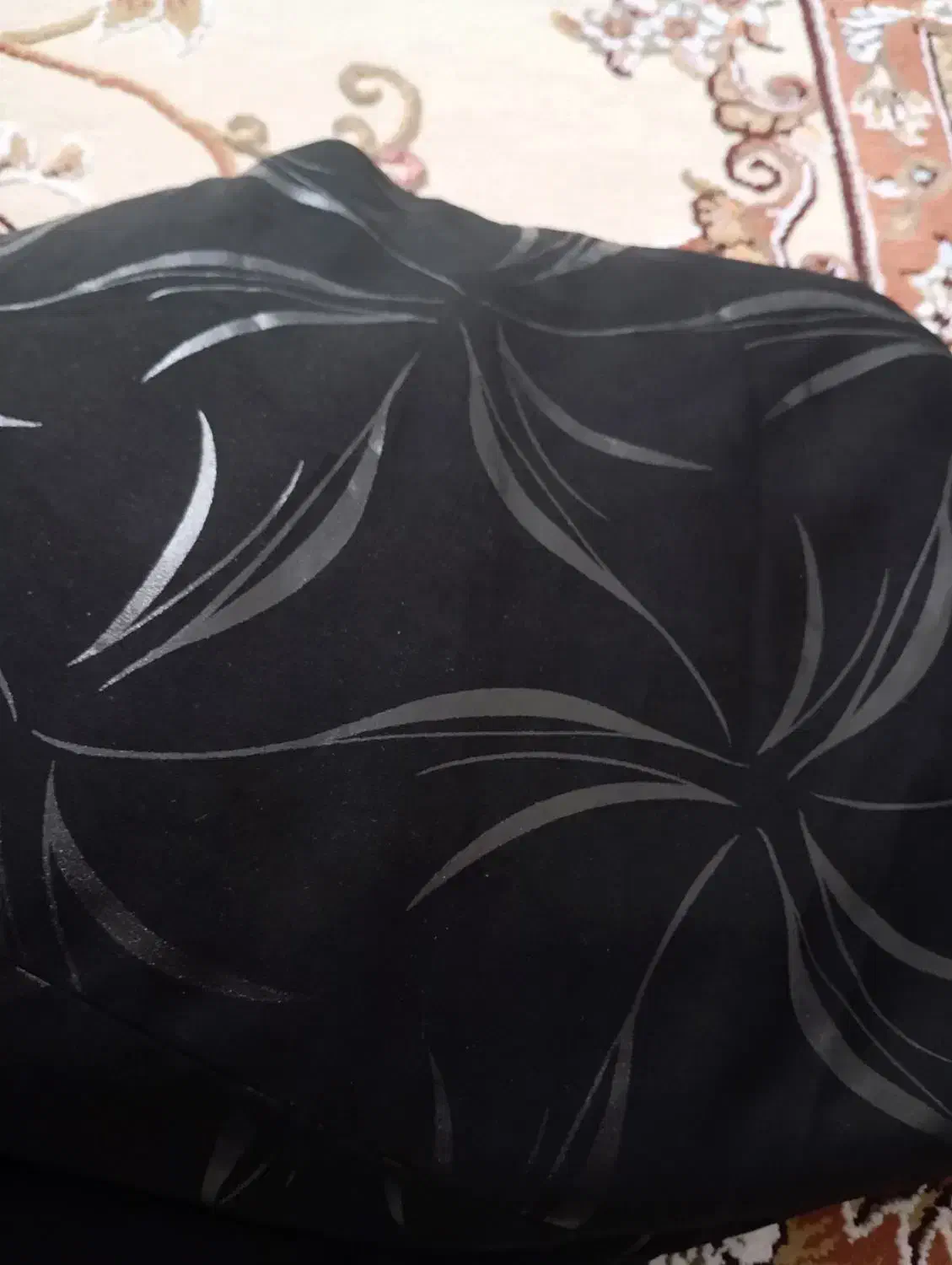 چادرمشکی|لباس|کرمانشاه, |دیوار