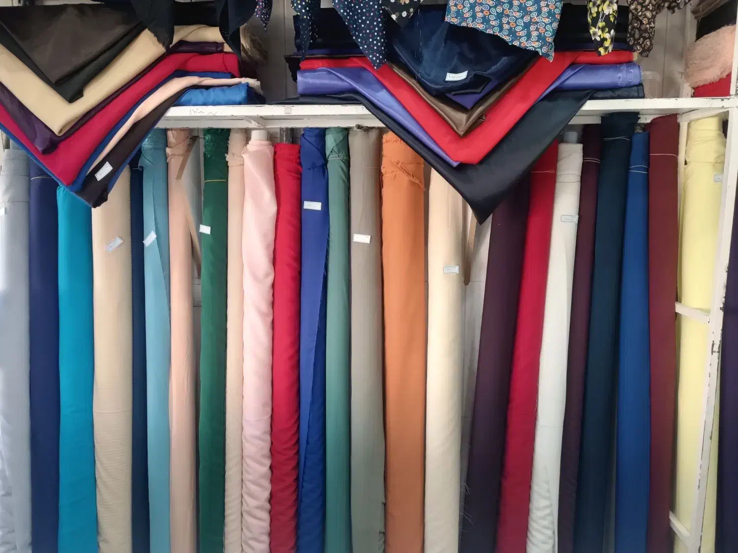 حراج پارچه های تک رنگ در انواع جنس|حراج|ایوان, |دیوار