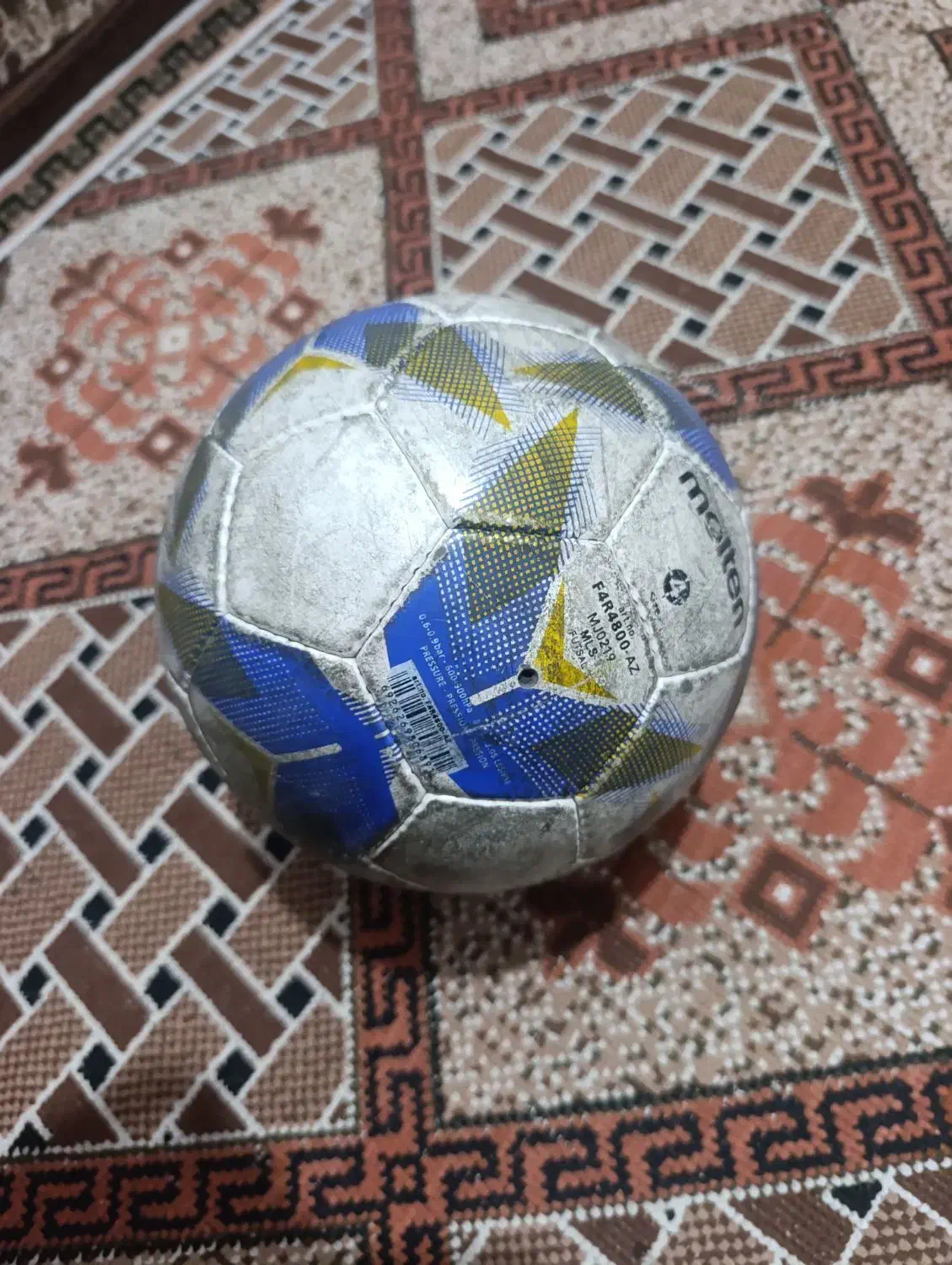 توپ فوتسال اصل|ورزشهای توپی|یاسوج, |دیوار