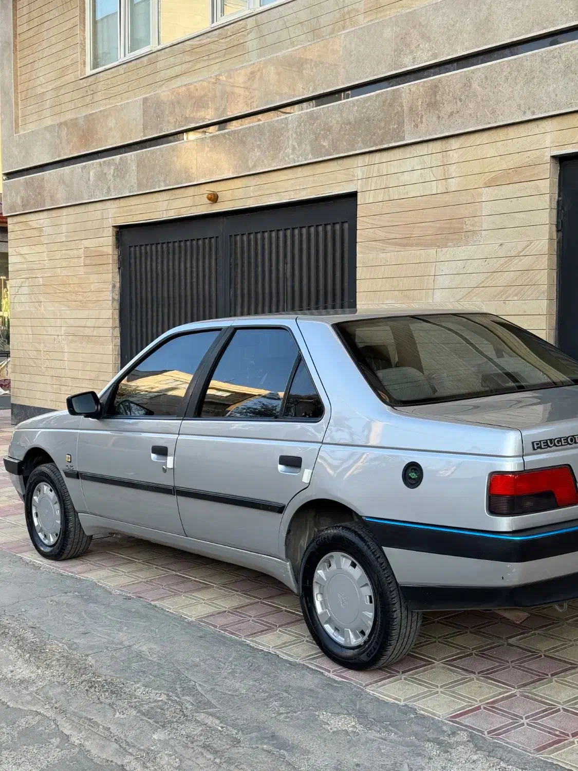 پژو 405 دوگانه سوز / تک برگ سند عتیقه|خودرو سواری و وانت|قروه, |دیوار