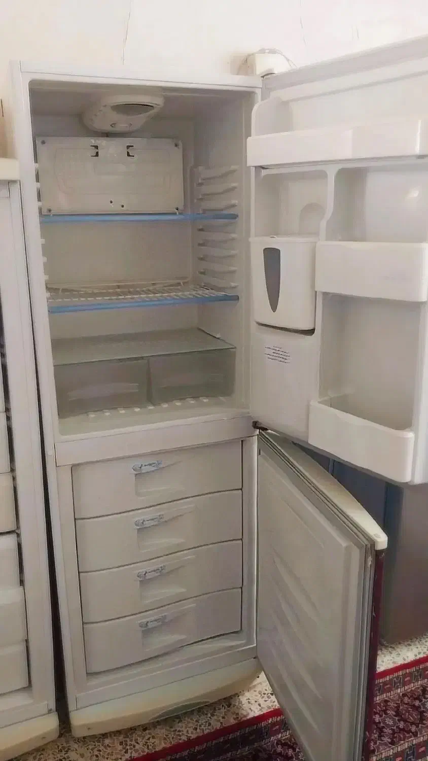 فروش یخچال فریزر|یخچال و فریزر|اقلید, |دیوار