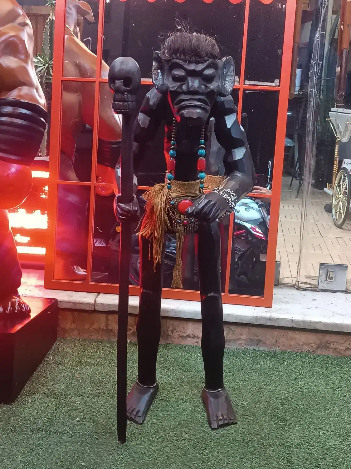 مجسمه چوبی|مجسمه، تندیس، ماکت|رشت, چمارسرا|دیوار