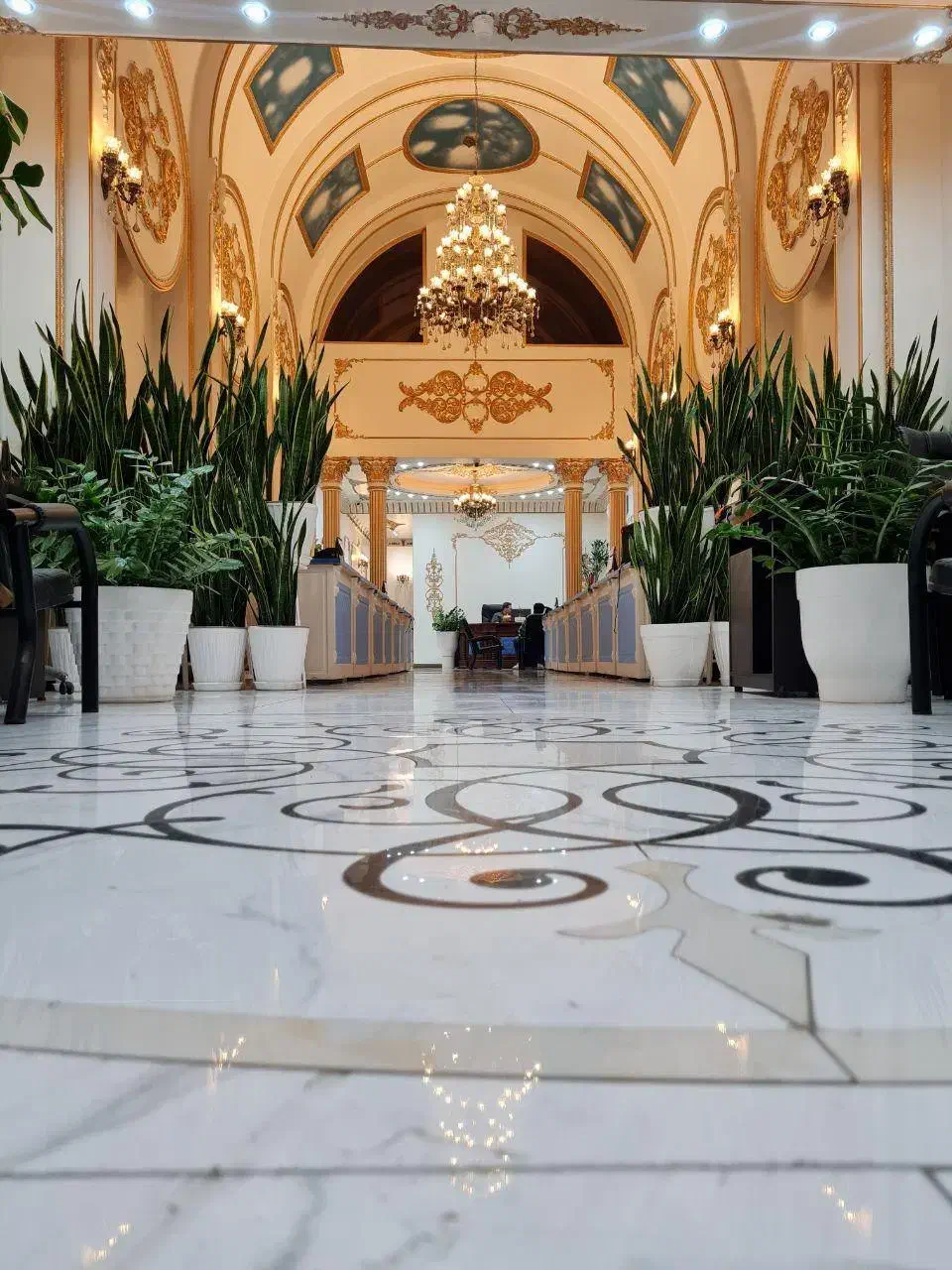 «استخدام منشی حرفه ای املاک»|استخدام اداری و مدیریت|ری, اقدسیه|دیوار