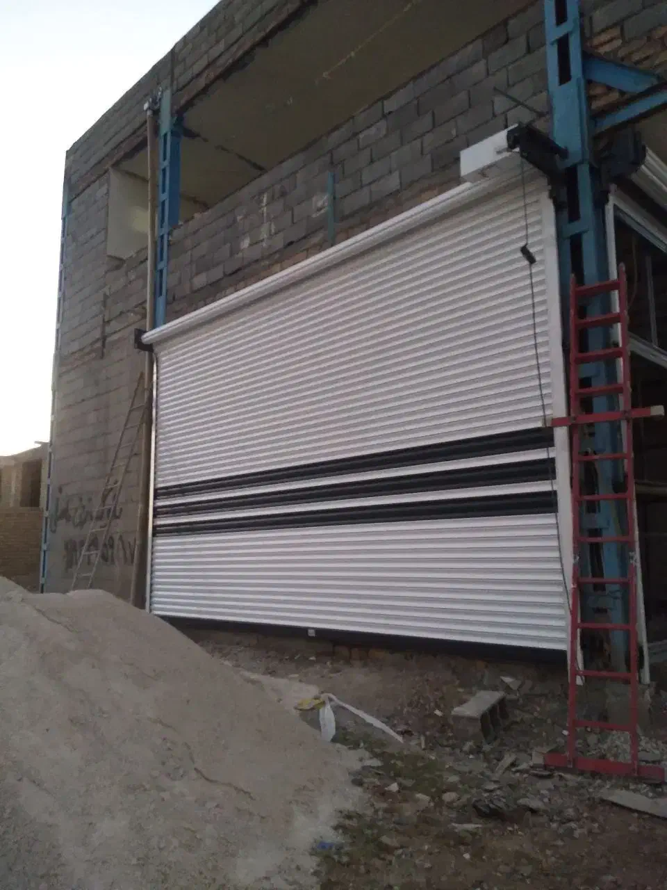 کرکره برقی اتوماتیک/تیغه فولادی کد 6986|خدمات پیشه و مهارت|کرمانشاه, |دیوار