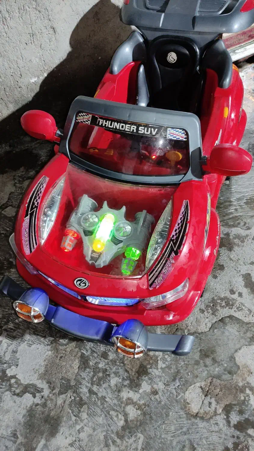 ماشین شارژی|اسباب‌بازی بچه|بندرعباس, |دیوار