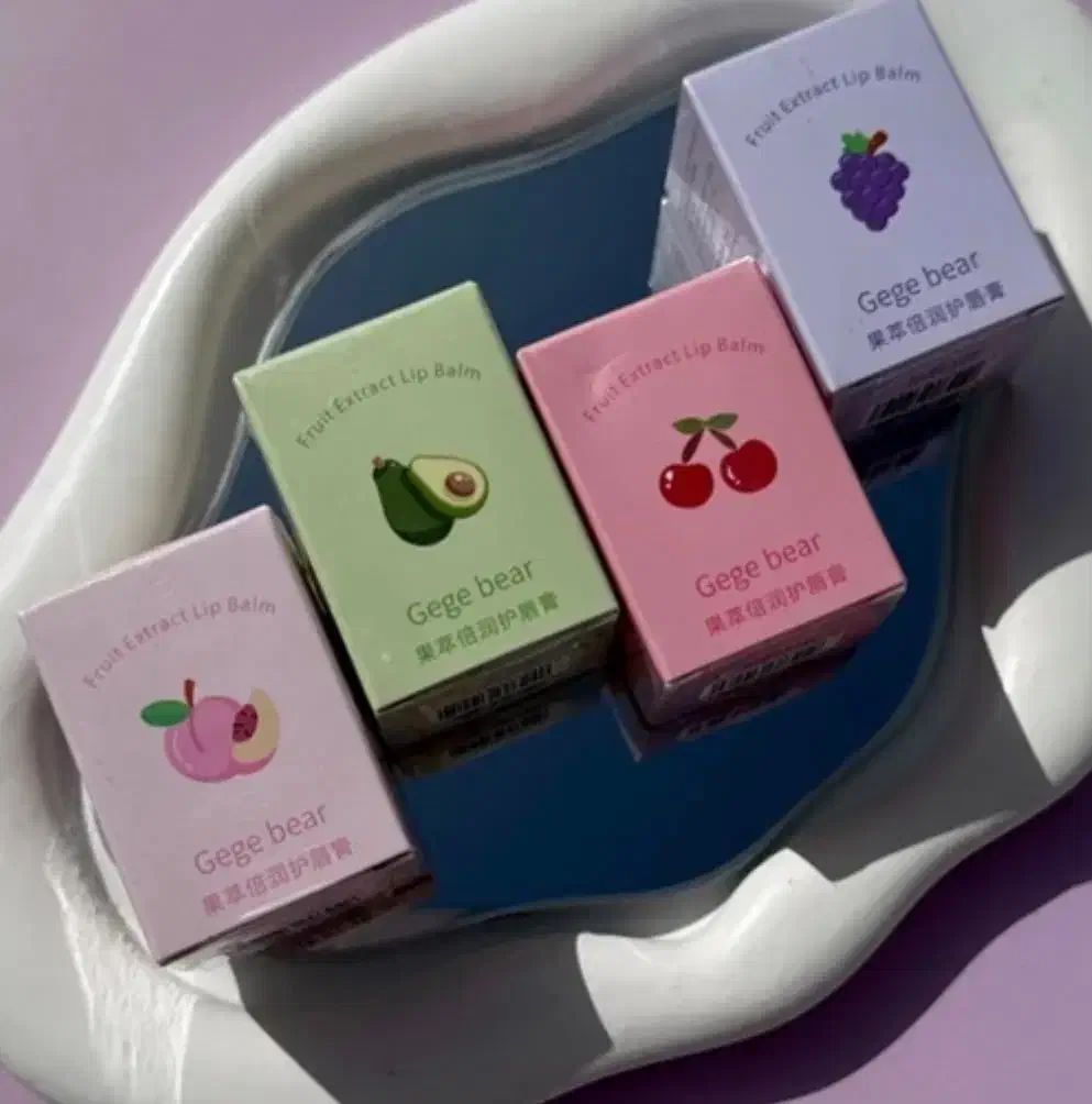 بالم لب پیچی میوه ای|آرایشی، بهداشتی، درمانی|تهران, شهرک ولیعصر شمالی|دیوار