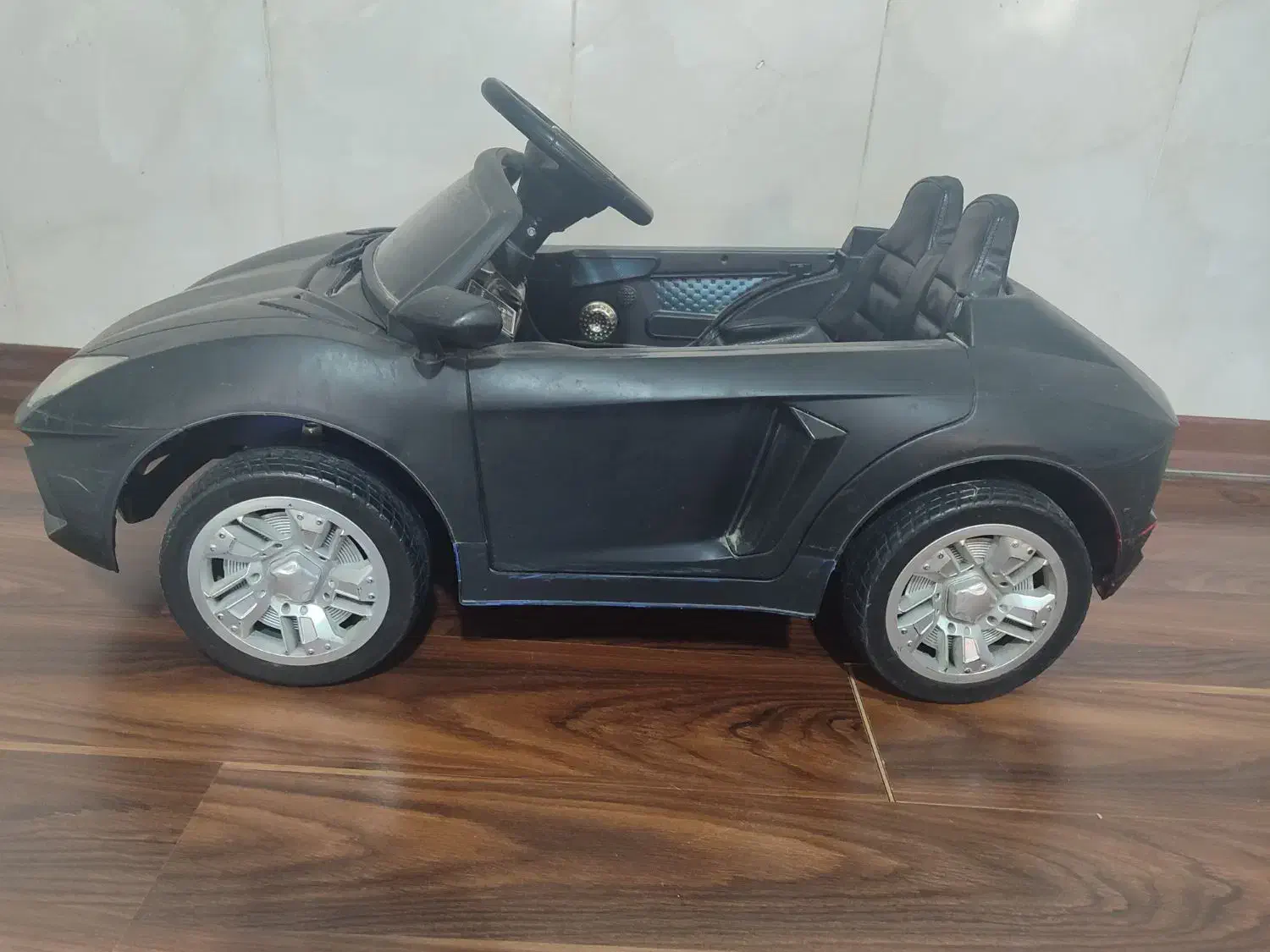 ماشین شارژی|اسباببازی|خاوران, |دیوار