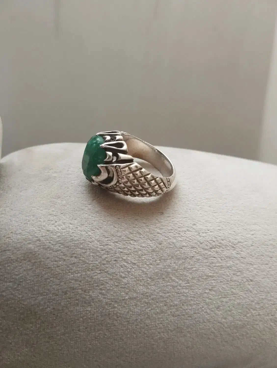 انگشتر زمرد|جواهرات|سبزوار, علمدار|دیوار