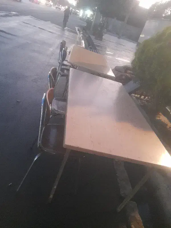 میزباچهارعددصندلی نهارخوری کافه ای قدیمی|میز و صندلی غذاخوری|گنبد کاووس, |دیوار