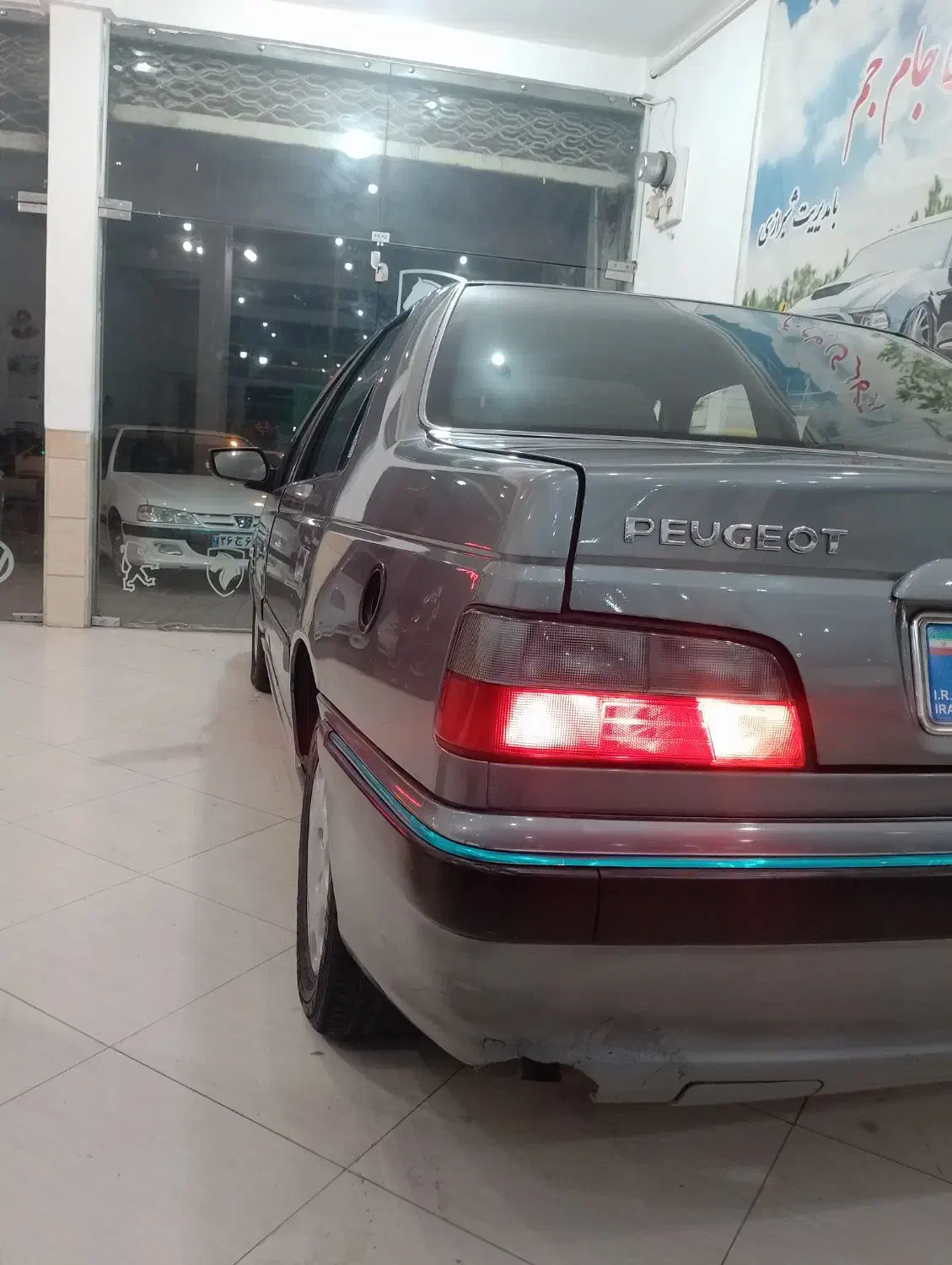 پژو پارس دوگانه کارخانه مدل ۹۱خشک|خودرو سواری و وانت|میانه, |دیوار