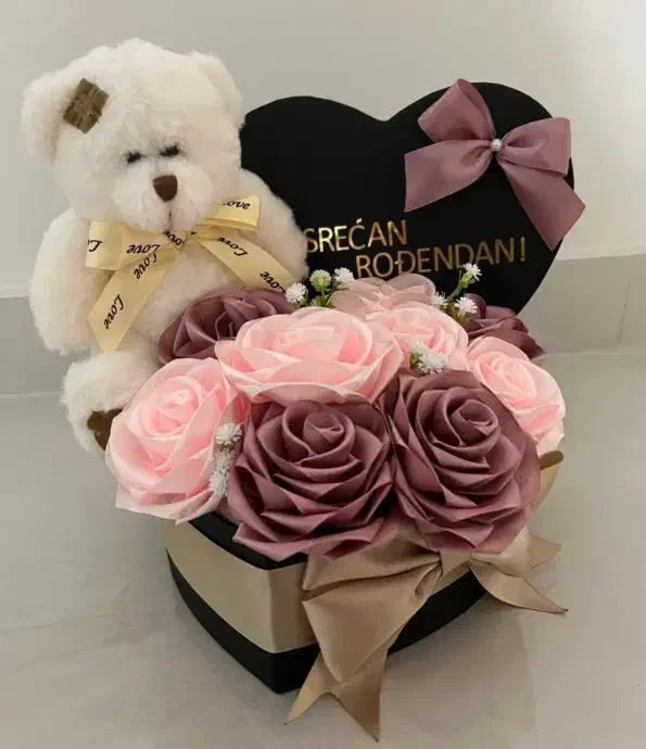 باکس گل های روبانی با عروسک|اسباببازی|اردبیل, |دیوار