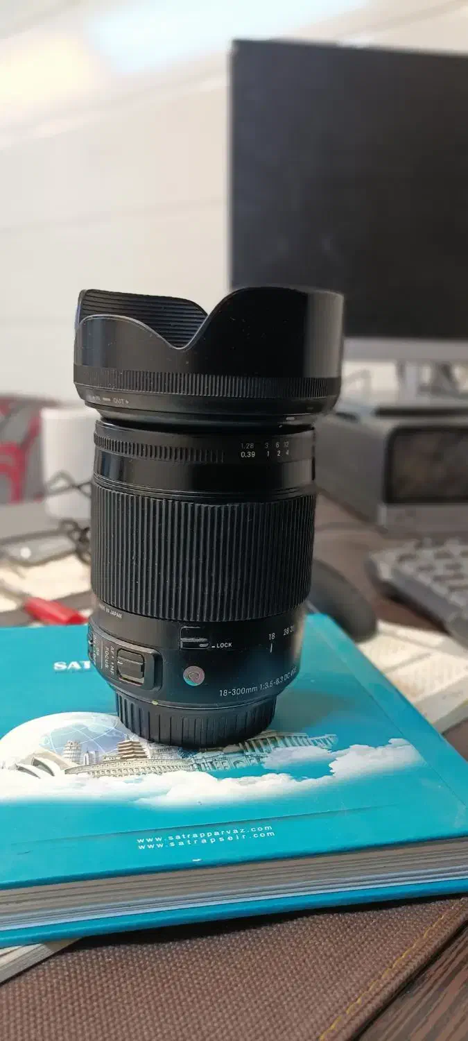 لنز دوربین عکاسی کانن. 18 300 sjgma|دوربین عکاسی و فیلم‌برداری|تبریز, |دیوار