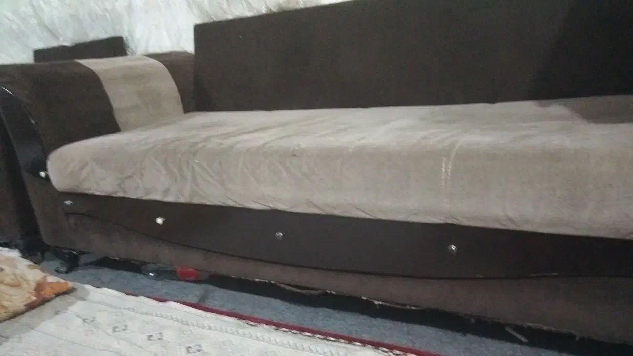 مبل ۸نفره ۶تومن ولی جلو مبلی تازه هستش ضد خش ۳تومن|مبلمان خانگی و میز عسلی|نقده, |دیوار