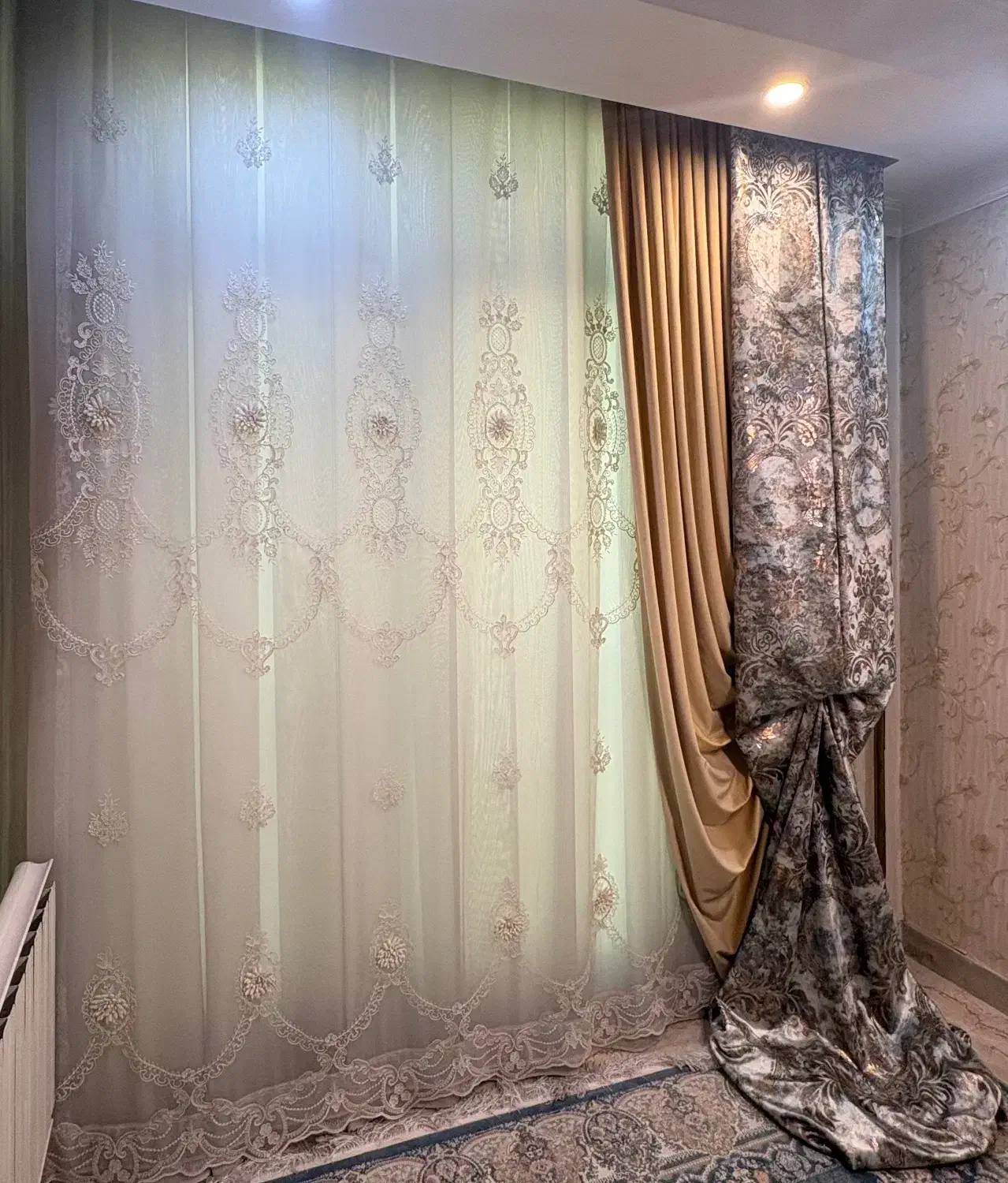 پرده پذیرایی شیک ۳ لایه و تمیز|پرده، رانر، رومیزی|تهران, حافظیه|دیوار